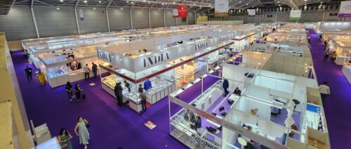 Birds' eye view of a gem and jewellery fair booths
